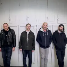 Tango Machina을(를) 듣고, 뮤직 비디오를 보고, 약력을 읽고, 투어 일정 등을 확인하세요!