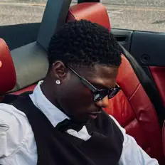 收听 Noirmate、观看音乐视频、阅读小传、查看巡演日期等 ！