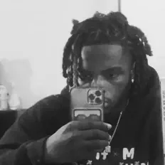 Luister naar Rackië, bekijk muziekvideo's, lees de bio, bekijk de tourdata, en meer!