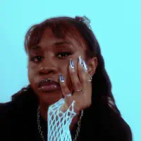 Escucha a undefined, mira videos musicales, lee su biografía, consulta las fechas de las gira y más.