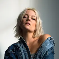 Listen to JESSIA, watch music videos, read bio, see tour dates & more!
