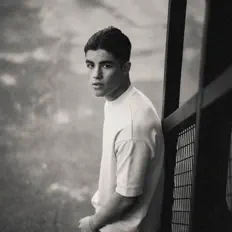Listen to Freddie Lineker, watch music videos, read bio, see tour dates & more!