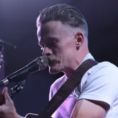 收听 Dakota Ray Parker、观看音乐视频、阅读小传、查看巡演日期等 ！