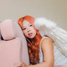 Listen to thủy, watch music videos, read bio, see tour dates & more!