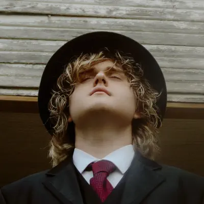 Listen to Ash Nelson, watch music videos, read bio, see tour dates & more!