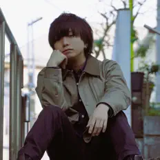 Poslechněte si interpreta Sote no Solo, sledujte hudební videa, přečtěte si životopis, podívejte se na data turné a další informace.