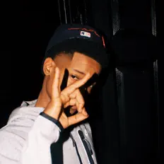 Dengarkan Gwop, tonton video musik, baca bio, lihat tanggal tur & lainnya!