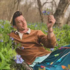 Ouve Jaxson, vê vídeos de música, lê a biografia, vê as datas da digressão e muito mais!