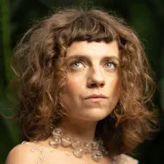 Listen to Mădălina Pavăl, watch music videos, read bio, see tour dates & more!