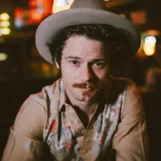 Pug Johnson을(를) 듣고, 뮤직 비디오를 보고, 약력을 읽고, 투어 일정 등을 확인하세요!