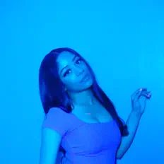 收听 Denayah、观看音乐视频、阅读小传、查看巡演日期等 ！