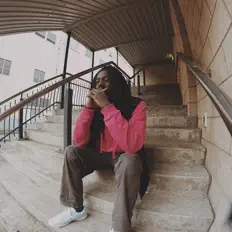 James Liandu을(를) 듣고, 뮤직 비디오를 보고, 약력을 읽고, 투어 일정 등을 확인하세요!
