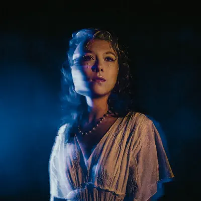 Listen to Lucie Fournaise, watch music videos, read bio, see tour dates & more!