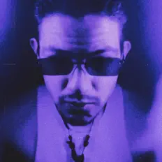 Escucha a Chyno La Efe, mira videos musicales, lee su biografía, consulta las fechas de las gira y más.