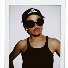 Listen to Léo, watch music videos, read bio, see tour dates & more!