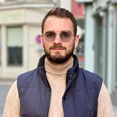 Listen to Joseph Altuhov, watch music videos, read bio, see tour dates & more!