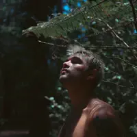 收听 undefined、观看音乐视频、阅读小传、查看巡演日期等 ！