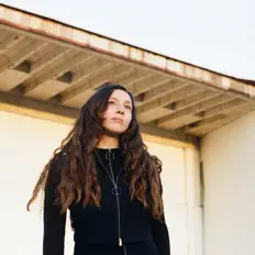 Listen to Wila Frank, watch music videos, read bio, see tour dates & more!