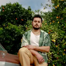 Luister naar JonPaul Wallace, bekijk muziekvideo's, lees de bio, bekijk de tourdata, en meer!