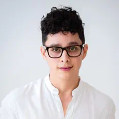 Ismael Gabasau dinle, müzik videolarını izle, biyografisini oku, tur tarihlerini ve daha fazlasını gör!