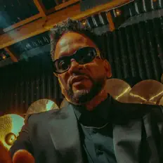 Listen to El Propio, watch music videos, read bio, see tour dates & more!