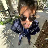 Hör dir undefined an, schau dir Musikvideos an, lies die Biografie, finde Tourdaten und mehr!
