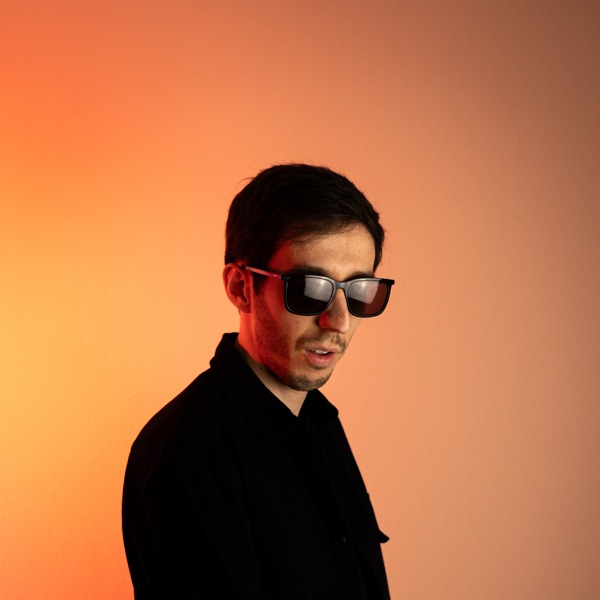 Carlo Whale's avatar