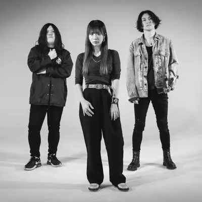 Listen to GUNGIRE, watch music videos, read bio, see tour dates & more!