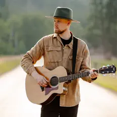 Luister naar Zach McPhee, bekijk muziekvideo's, lees de bio, bekijk de tourdata, en meer!