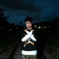 Hoodbaby JJ: песни, клипы, биография, даты выступлений и многое другое.