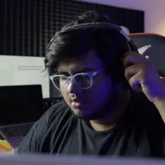 Hör dir Prithu an, schau dir Musikvideos an, lies die Biografie, finde Tourdaten und mehr!