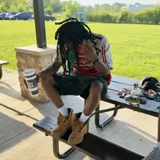 Listen to DoubleOEarn, watch music videos, read bio, see tour dates & more!