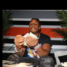 Posłuchaj wykonawcy Eli3x, obejrzyj teledyski, przeczytaj biografię, zobacz daty tras koncertowych i nie tylko!