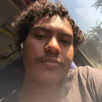 收听 undefined、观看音乐视频、阅读小传、查看巡演日期等 ！