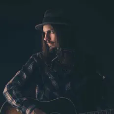 Dylan Stewart and the Johnny Strangersを聴いたり、ミュージックビデオを鑑賞したり、経歴やツアー日程などを確認したりしましょう！