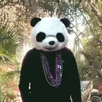 Escucha a undefined, mira videos musicales, lee su biografía, consulta las fechas de las gira y más.