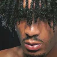 Ascolta undefined, guarda video musicali, leggi la biografia, vedi le date del tour & altro!