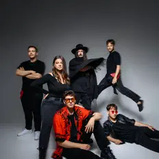 Escucha a Propadleek, mira vídeos musicales, lee la biografía, consulta fechas de giras y mucho más.