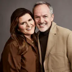 David & Nicole Binionを聴いたり、ミュージックビデオを鑑賞したり、経歴やツアー日程などを確認したりしましょう！