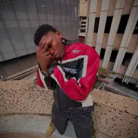 undefined: песни, клипы, биография, даты выступлений и многое другое.