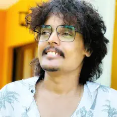 Kapil Jangirを聴いたり、ミュージックビデオを鑑賞したり、経歴やツアー日程などを確認したりしましょう！