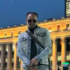 WavoGambino: песни, клипы, биография, даты выступлений и многое другое.