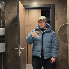 Hör dir Tuzla Blanco an, schau dir Musikvideos an, lies die Biografie, finde Tourdaten und mehr!