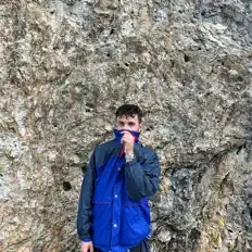 收听 Hakibeatz、观看音乐视频、阅读小传、查看巡演日期等 ！