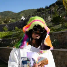 Écoutez amanwon, regardez des vidéoclips, lisez la biographie, consultez les dates de tournée et plus encore !