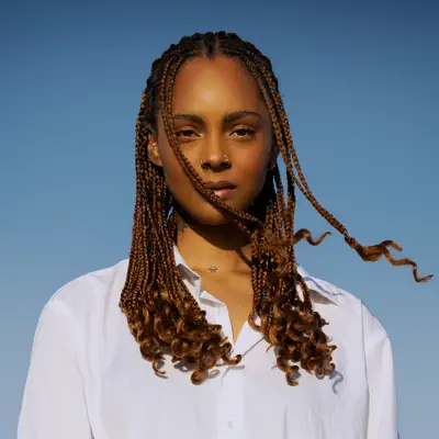 Listen to Zoë Livay, watch music videos, read bio, see tour dates & more!