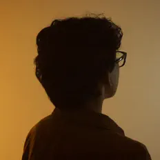 Dengarkan XaveAm, tonton video musik, baca bio, lihat tanggal tur & lainnya!