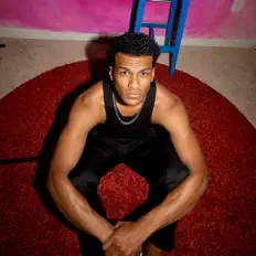 Antoine Mistico सुनें, म्यूज़िक वीडियो देखें, बायो पढ़ें, दौरे की तारीखें और बहुत कुछ देखें!