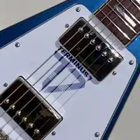 undefined सुनें, म्यूज़िक वीडियो देखें, बायो पढ़ें, दौरे की तारीखें और बहुत कुछ देखें!