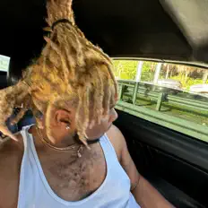 Luister naar 0beynick, bekijk muziekvideo's, lees de bio, bekijk de tourdata, en meer!